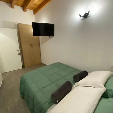 Apartment White House Theater Massimo Palermo