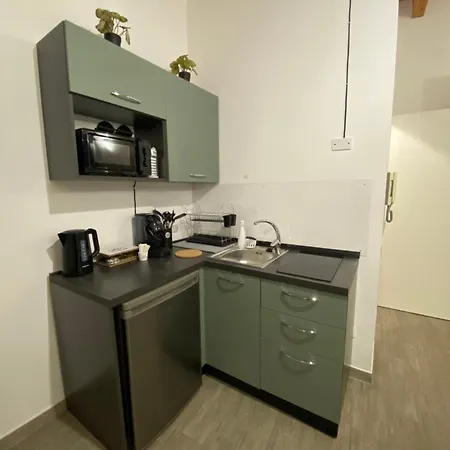 White House Theater Massimo