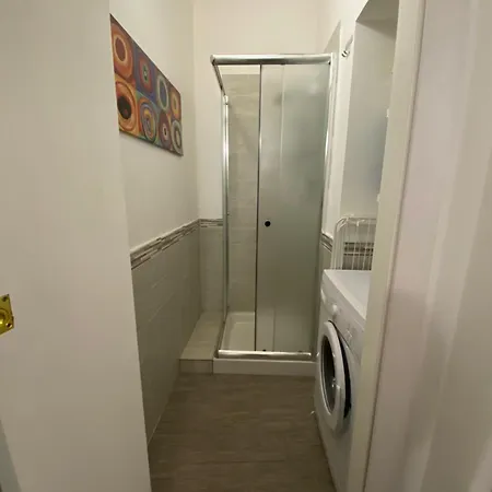 White House Theater Massimo דירה